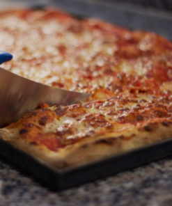 Alternative view of GiMetal sininen rautainen pizzapannu 40 x 60 x 3 cm