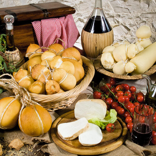 Alternative view of Provola savustettu 8kg, pakaste 1ltk, 8kg (500g x 16)