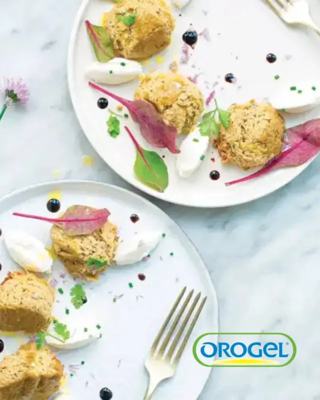 Uutta Monditalylla! 🌱

Orogel on Italian johtavia pakastevihannesten valmistajia, joka yhdistää aidon italialaisen viljelyperinteen ja modernin, kestävän tuotannon.

Orogelin huolella valitsemat raaka-aineet viljellään parhailla viljelyalueilla ja käsitellään nopeasti sadonkorjuun jälkeen. Näin tuotteiden maku, rakenne ja ravintoarvot säilyvät erinomaisina.

Laaja valikoima tarjoaa käytännöllisiä ja korkealaatuisia ratkaisuja ammattikeittiöille: valmiiksi käsitellyt vihannekset, monipuoliset kasvissekoitukset, italialaiset klassikot sekä innovatiiviset tuotteet säästävät aikaa ilman kompromisseja maussa tai rakenteessa. 🥕🍆🍅🫑🥬🥒🫛

Orogelin Food Service -tuotteiden myynnistä ja jakelusta Suomessa vastaa Monditaly Finland. Tutustu vakio- ja tilausvalikoimaamme tilaamalla esite: sales@monditaly.com. 👋